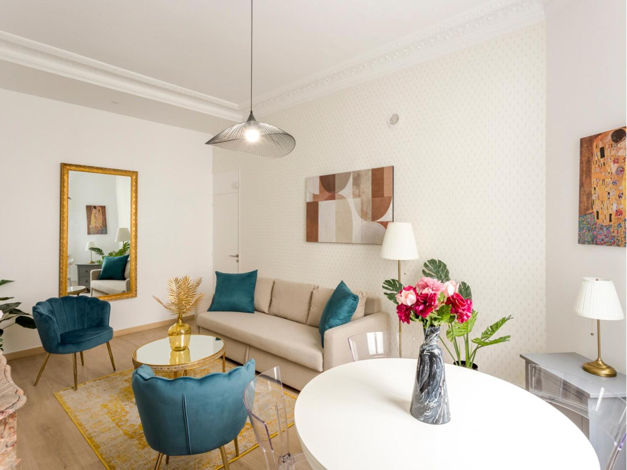 Cozy Apartment - Champs Elysees - Wagram ปารีส ภายนอก รูปภาพ