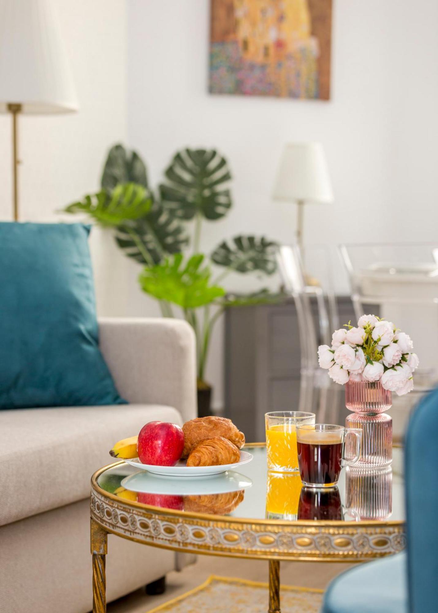 Cozy Apartment - Champs Elysees - Wagram ปารีส ภายนอก รูปภาพ