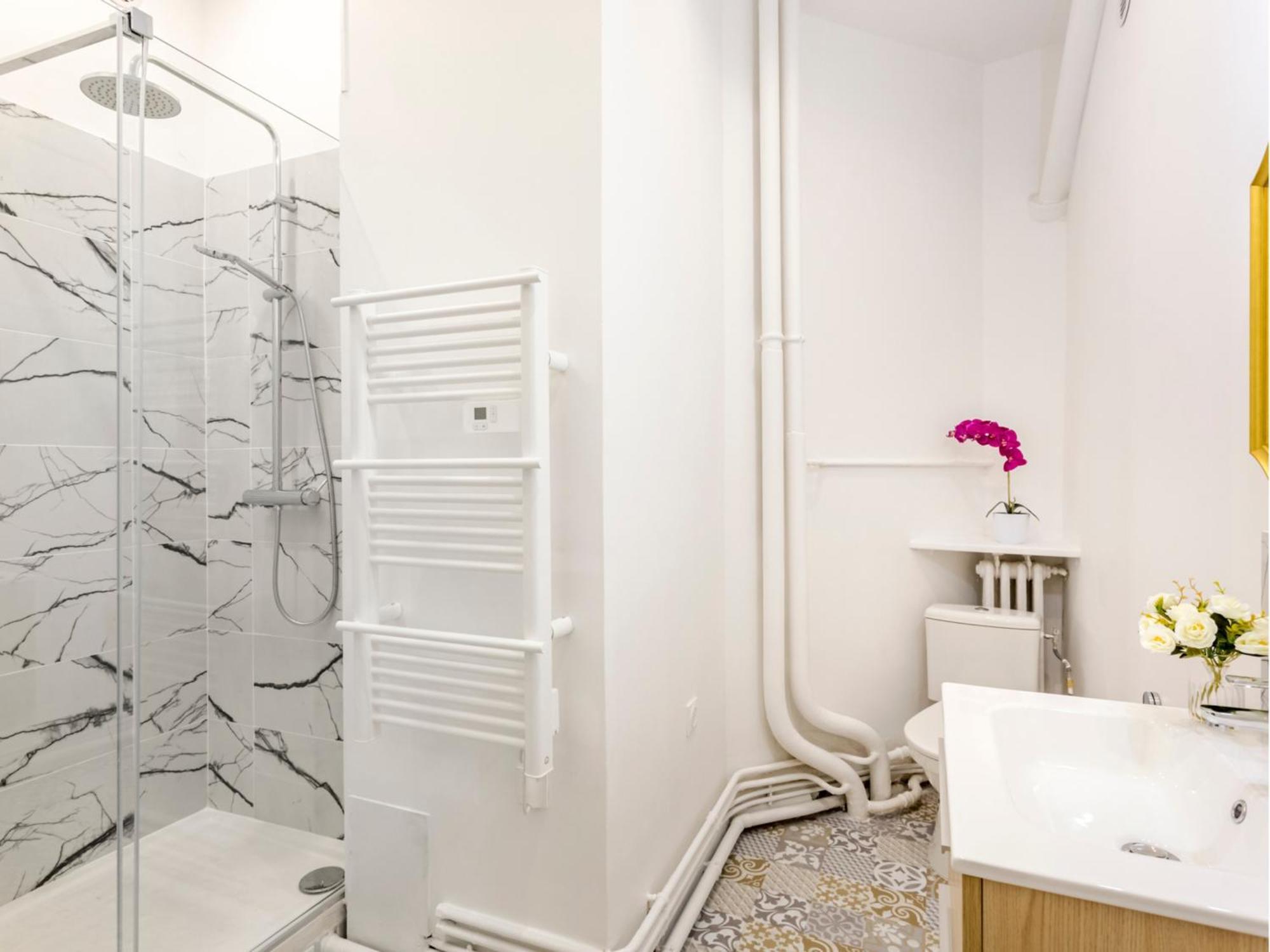 Cozy Apartment - Champs Elysees - Wagram ปารีส ภายนอก รูปภาพ