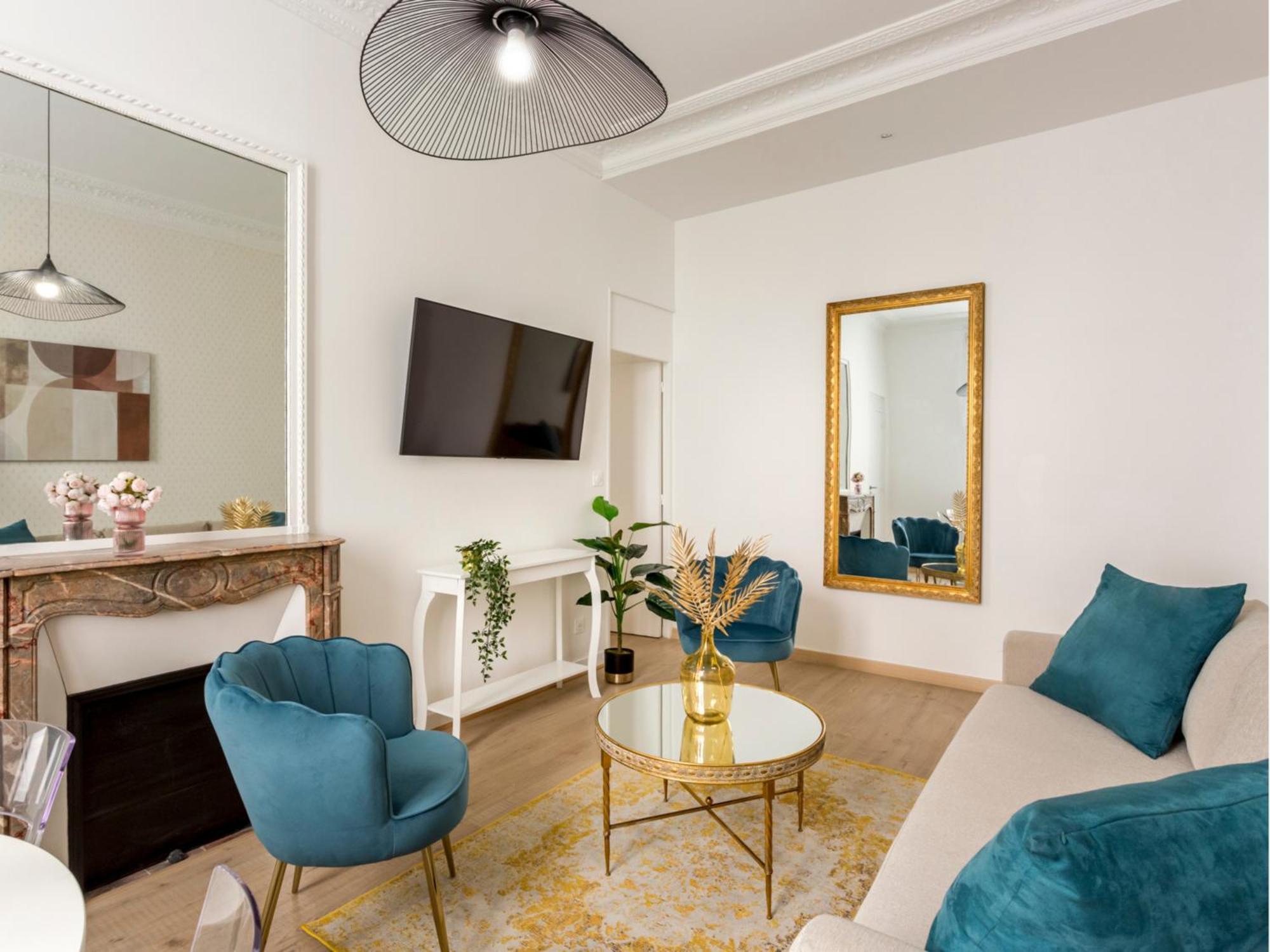 Cozy Apartment - Champs Elysees - Wagram ปารีส ภายนอก รูปภาพ