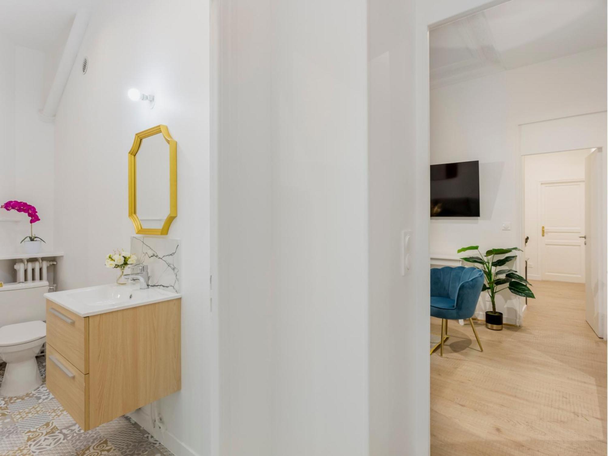 Cozy Apartment - Champs Elysees - Wagram ปารีส ภายนอก รูปภาพ